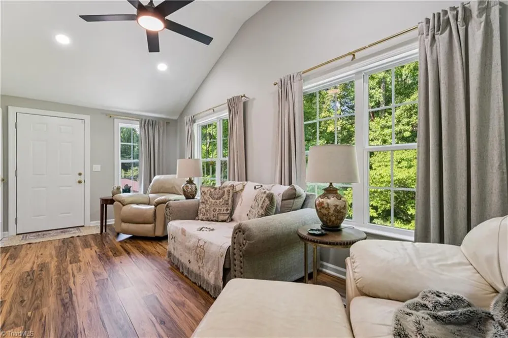 1640 Beechwood Road Yadkinville, NC 27055