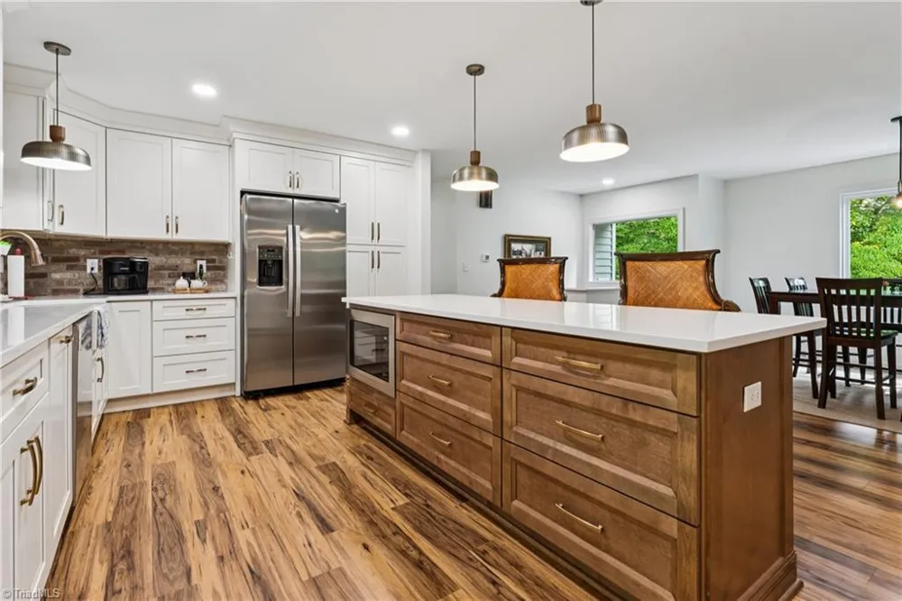 1640 Beechwood Road Yadkinville, NC 27055