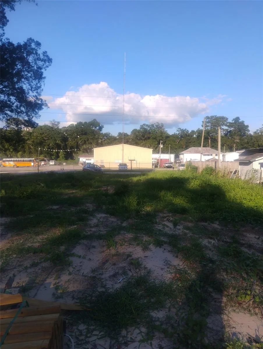 587 MARSHBURN DRIVE Bronson, FL 32621