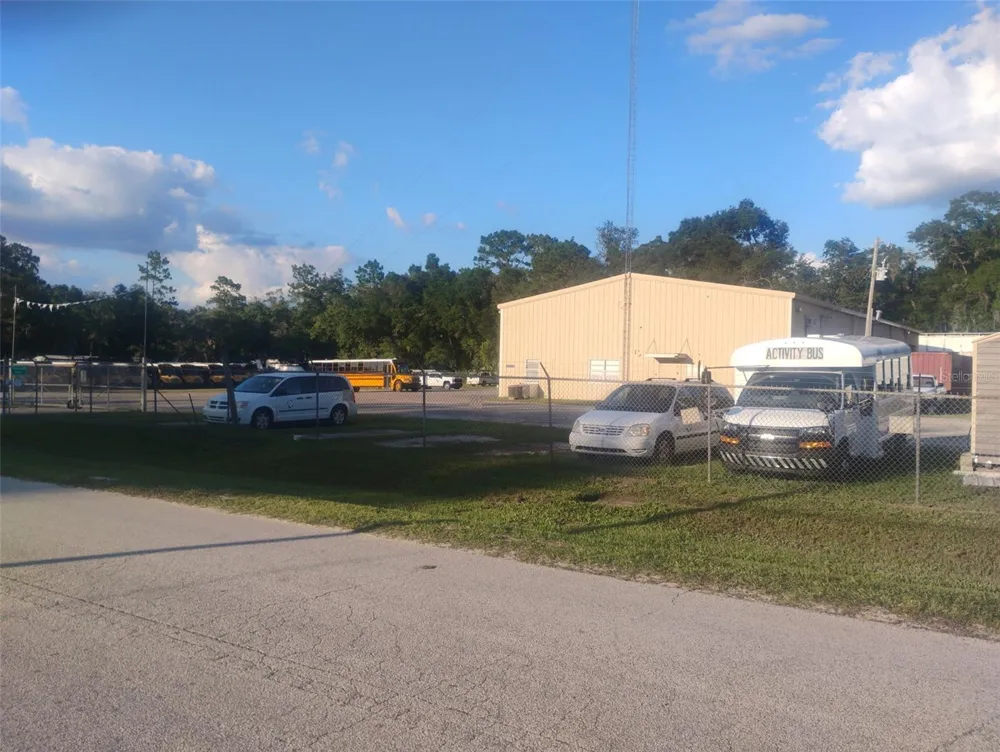 587 MARSHBURN DRIVE Bronson, FL 32621