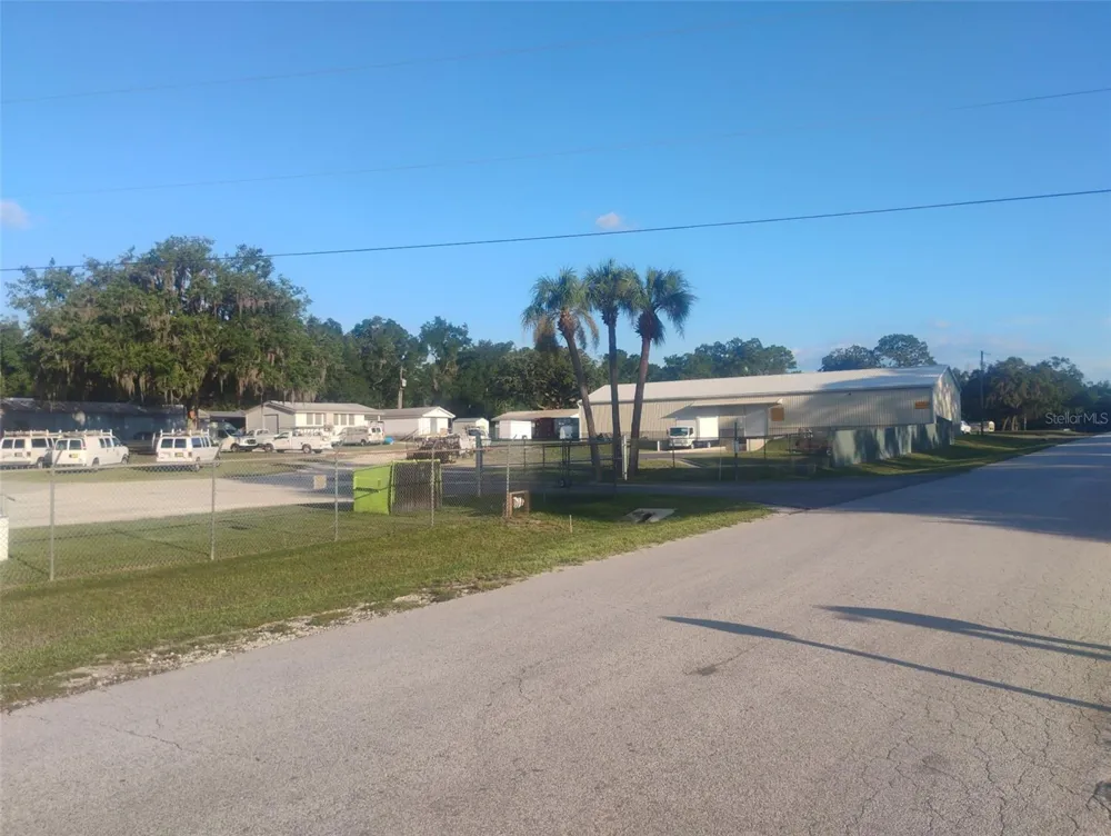 587 MARSHBURN DRIVE Bronson, FL 32621