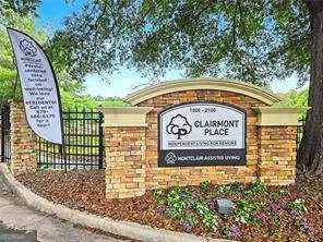 1800 Clairmont LK