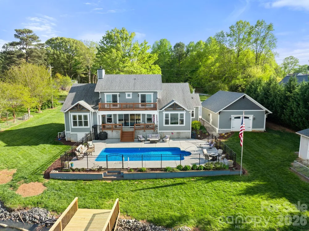 1786 Riverview Road Lexington, NC 27292