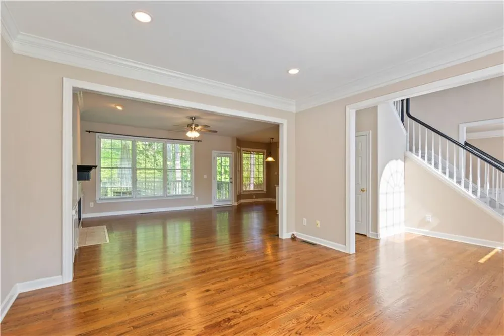 7205 Fawn Lake Drive Alpharetta, GA 30005
