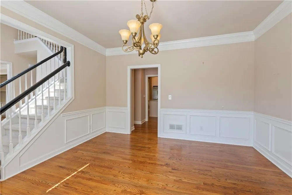 7205 Fawn Lake Drive Alpharetta, GA 30005