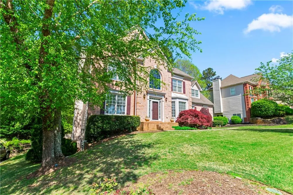 7205 Fawn Lake Drive Alpharetta, GA 30005