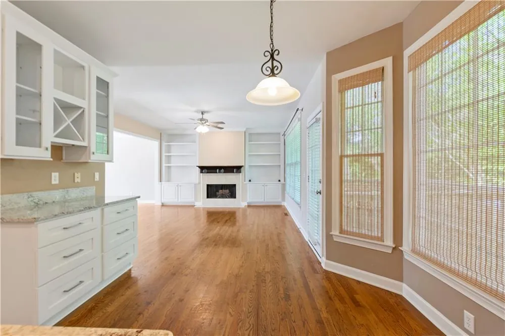 7205 Fawn Lake Drive Alpharetta, GA 30005