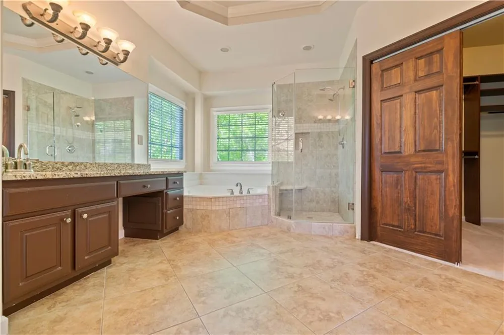 7205 Fawn Lake Drive Alpharetta, GA 30005