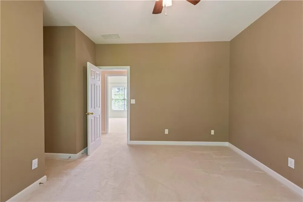 7205 Fawn Lake Drive Alpharetta, GA 30005