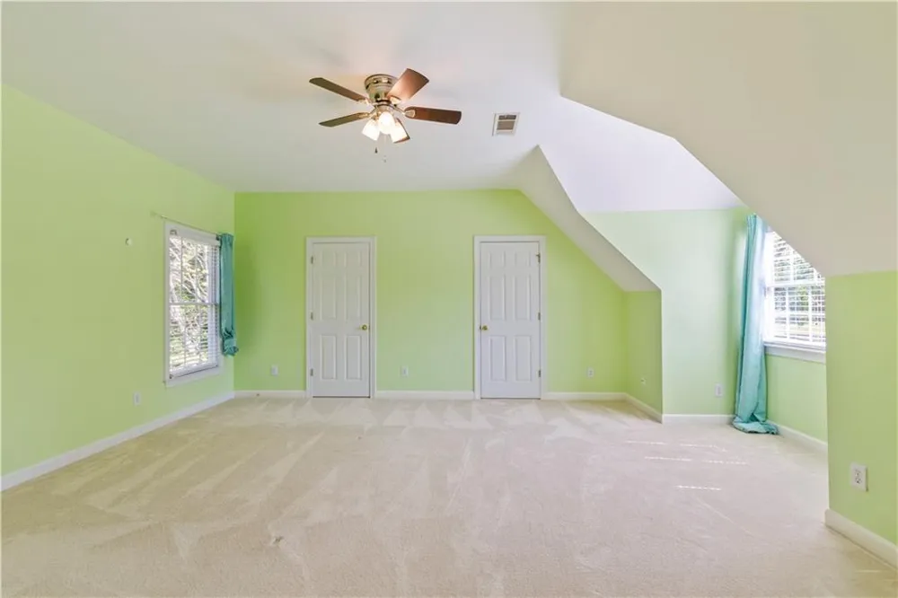 7205 Fawn Lake Drive Alpharetta, GA 30005