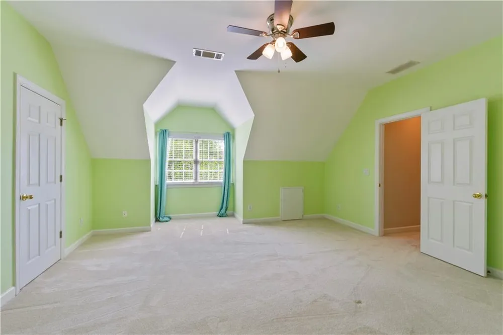 7205 Fawn Lake Drive Alpharetta, GA 30005