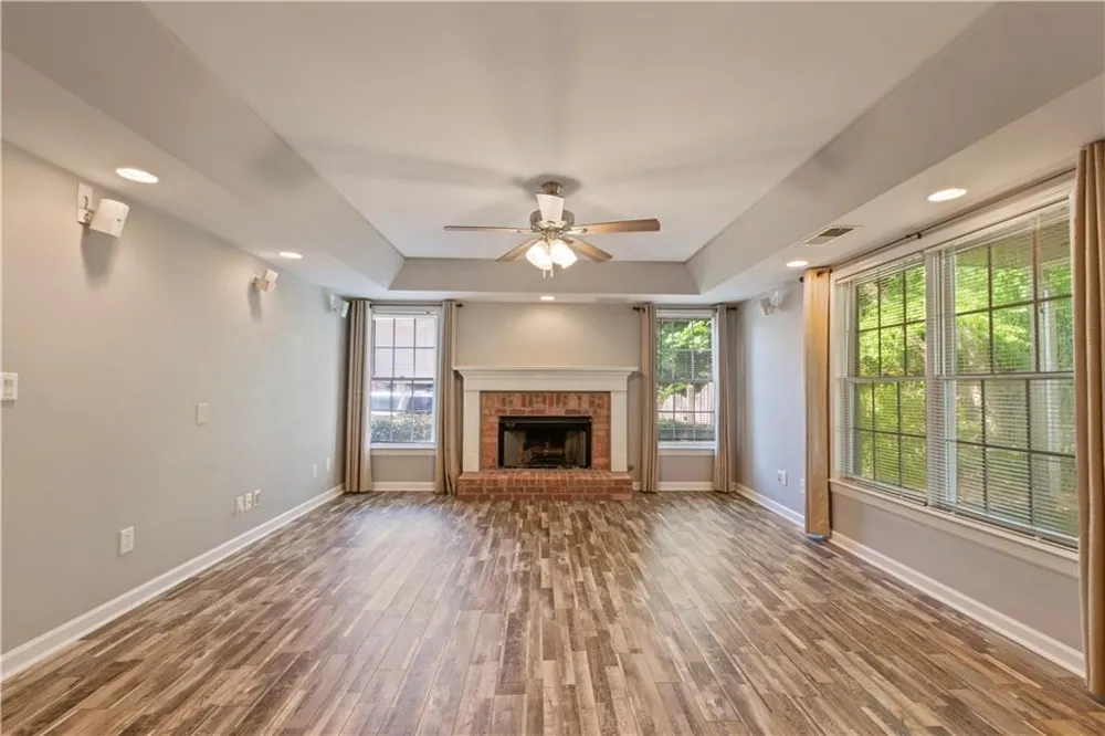 7205 Fawn Lake Drive Alpharetta, GA 30005