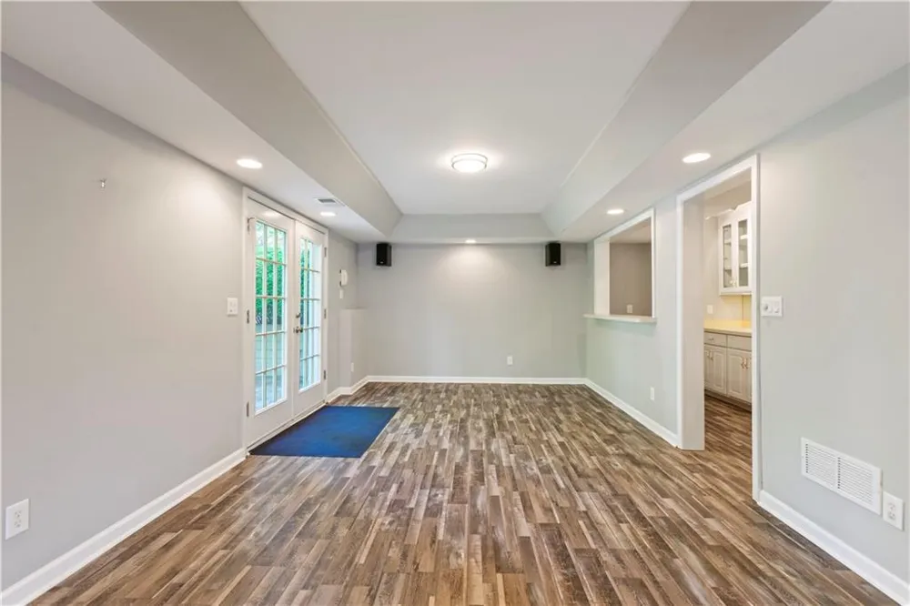 7205 Fawn Lake Drive Alpharetta, GA 30005