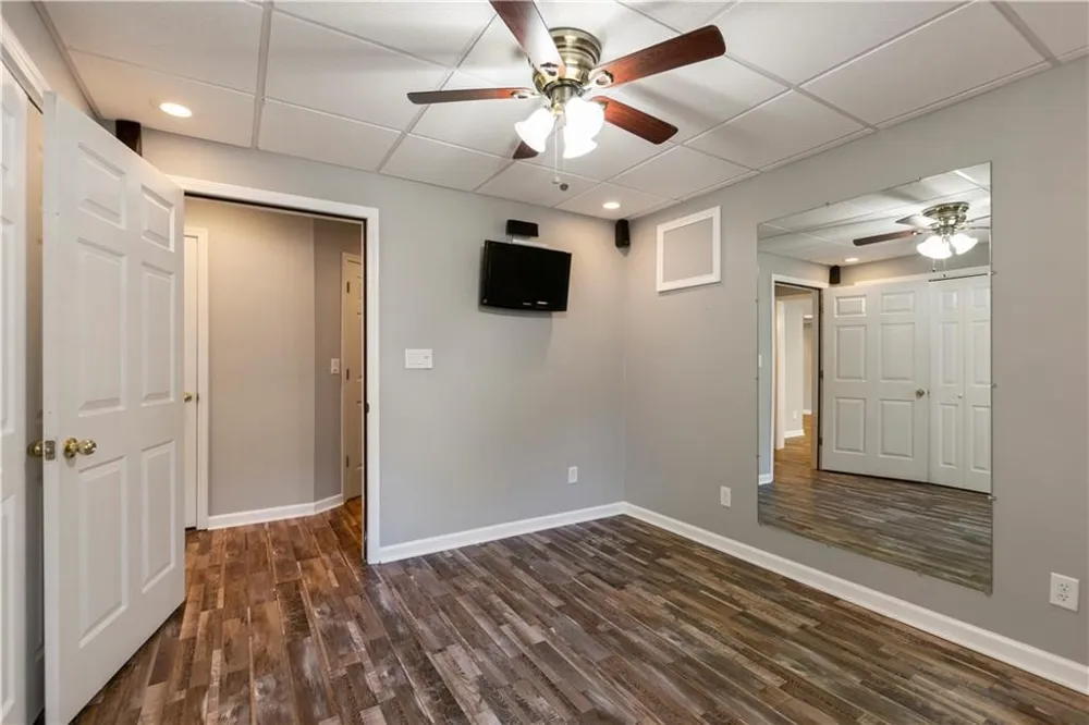 7205 Fawn Lake Drive Alpharetta, GA 30005