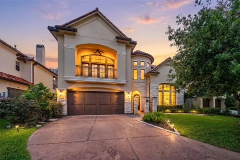 2400 Avalon Place