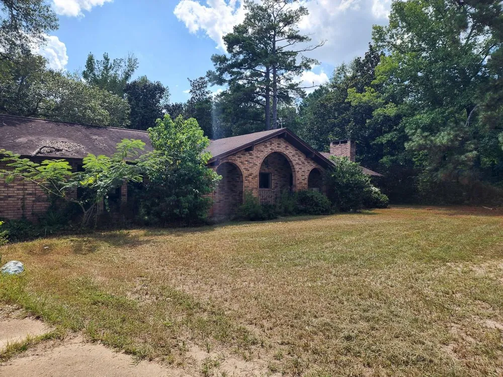 216 Private Road 6046 Burkeville, TX 75932