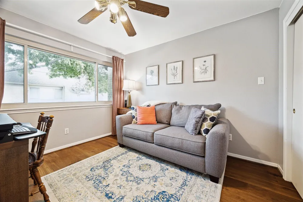 2074 Augusta Drive #6/47 Houston, TX 77057