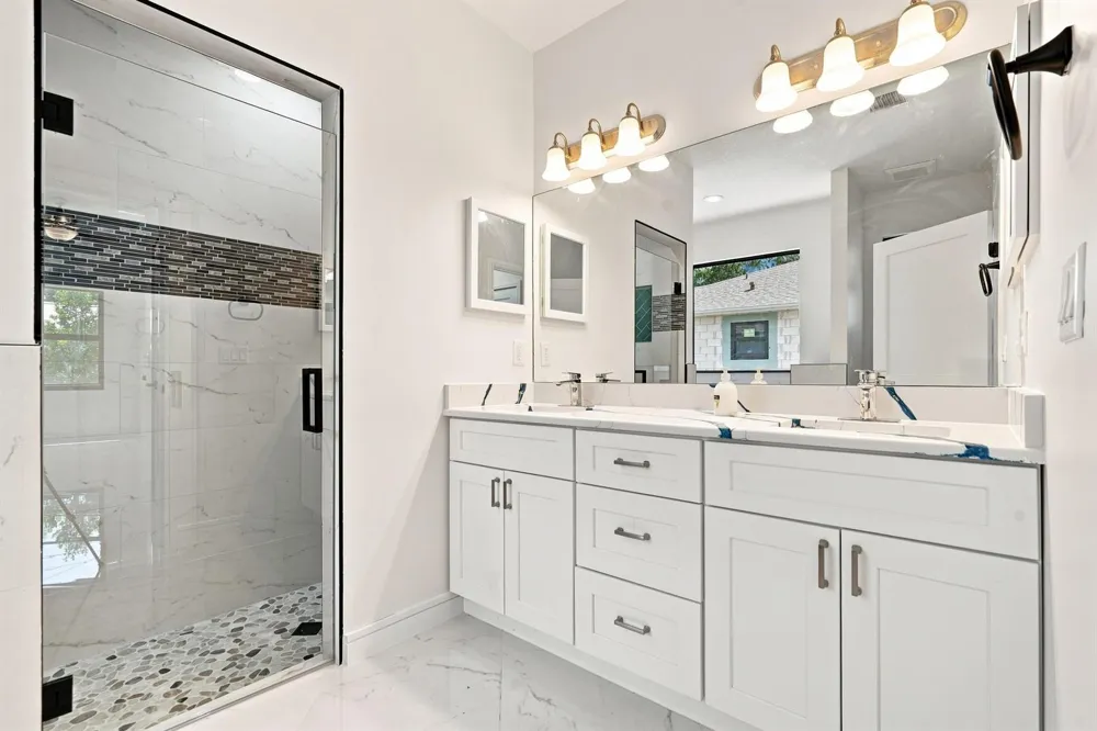 2356 30TH AVENUE SW Vero Beach, FL 32968