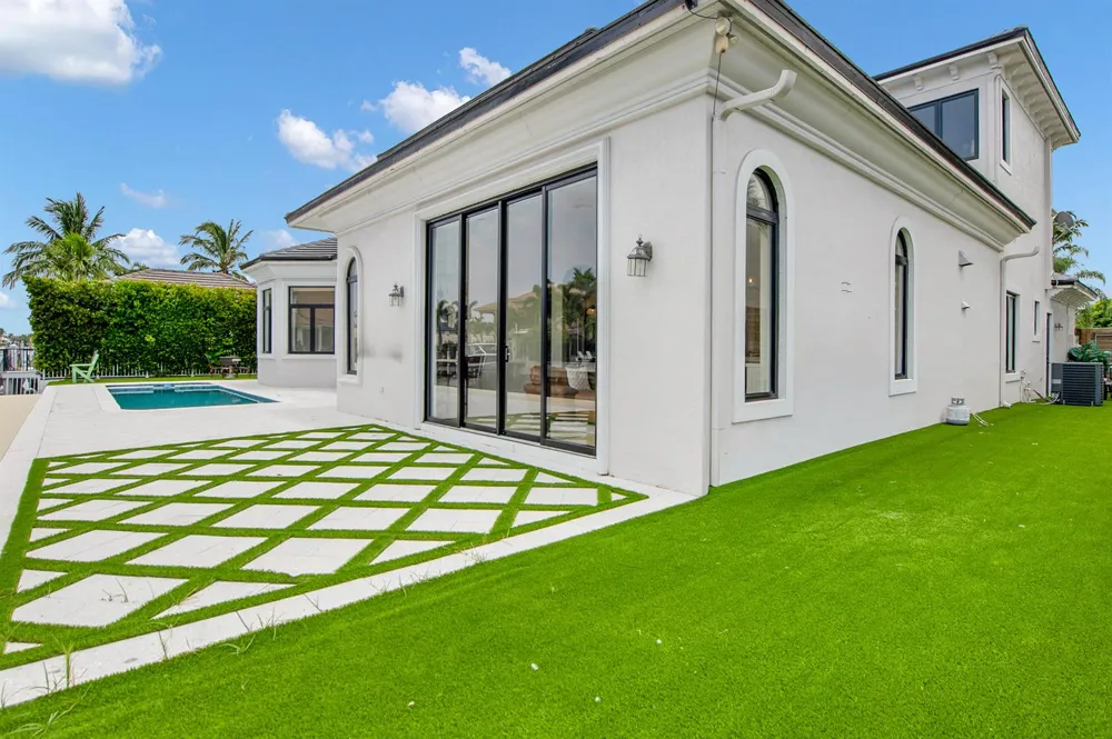 741 SW 15th Street Boca Raton, FL 33486