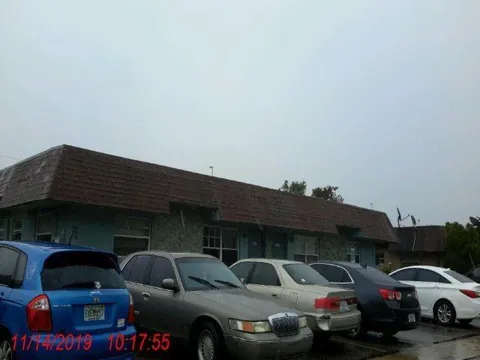 1872 NW 52ND AVENUE