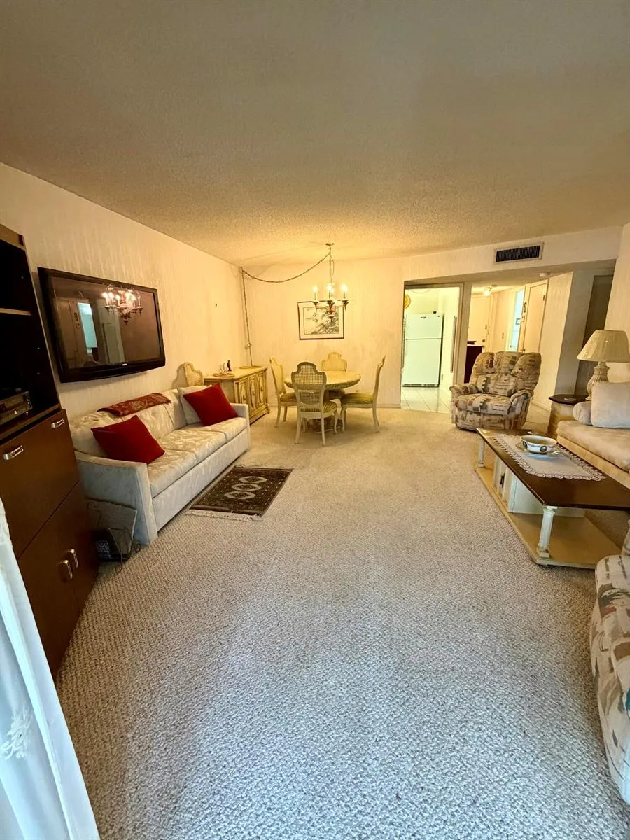4740 NW 21st Street #311 Lauderhill, FL 33313