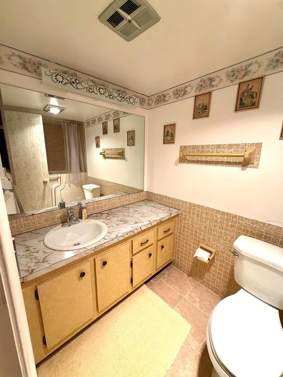 4740 NW 21st Street #311 Lauderhill, FL 33313