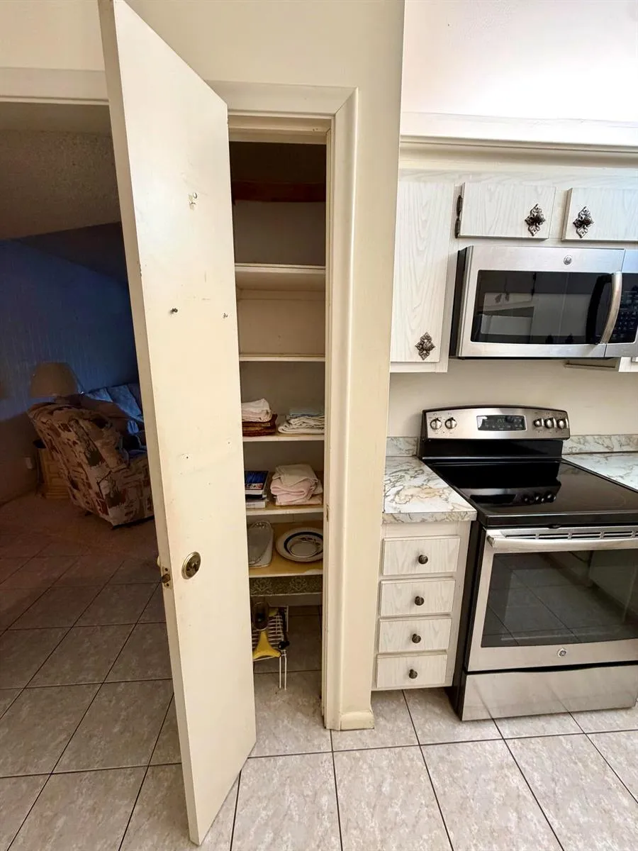 4740 NW 21st Street #311 Lauderhill, FL 33313