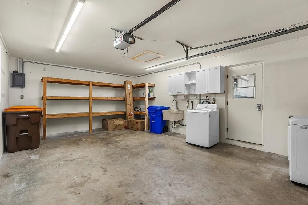 1206 21ST COURT Vero Beach, FL 32960