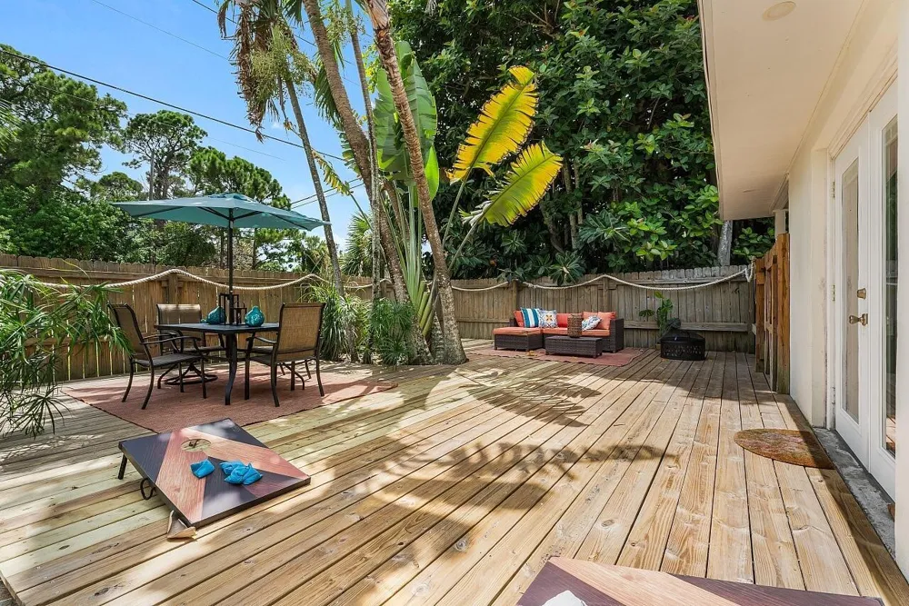 1206 21ST COURT Vero Beach, FL 32960