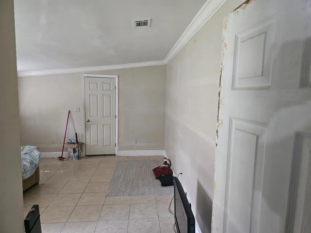 6134 HOGAN CREEK ROAD Margate, FL 33063
