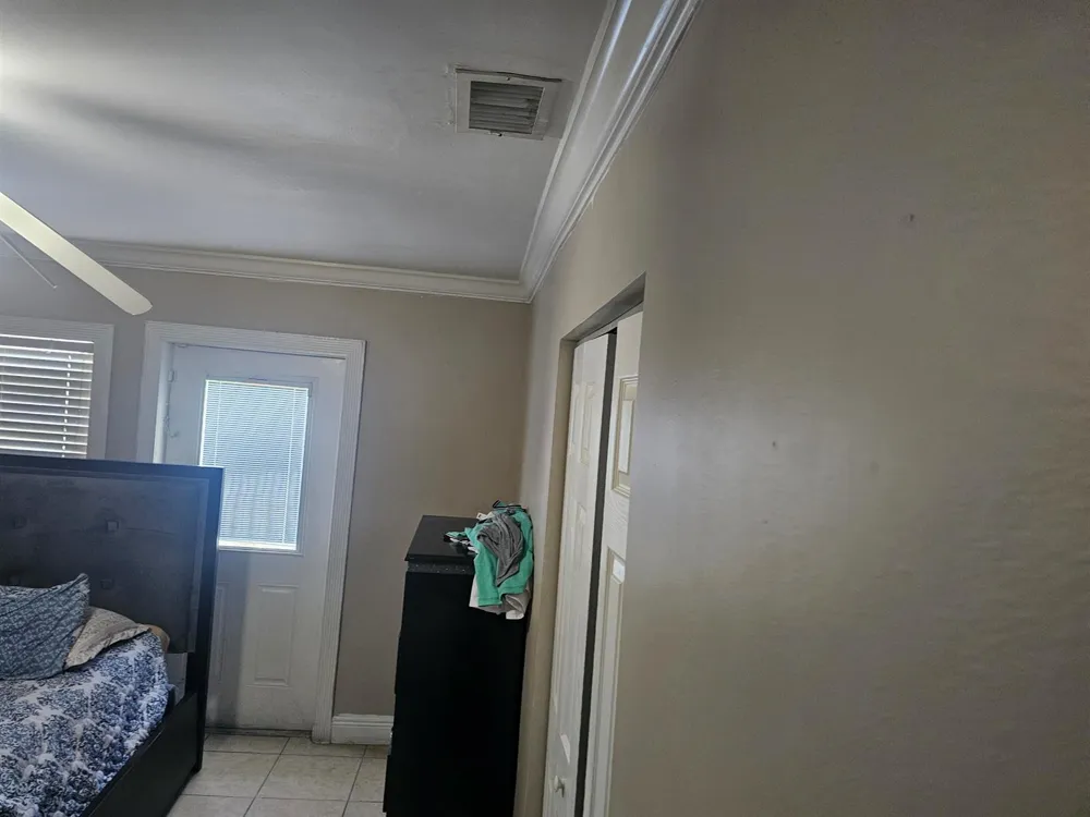 6134 HOGAN CREEK ROAD Margate, FL 33063