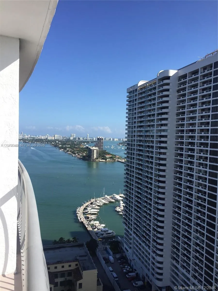 1750 Bayshore Dr #2908 Miami, FL 33132