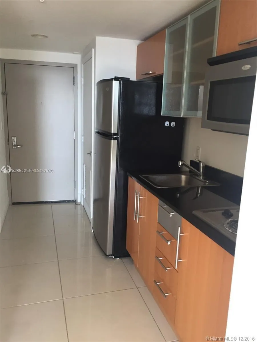 1750 Bayshore Dr #2908 Miami, FL 33132