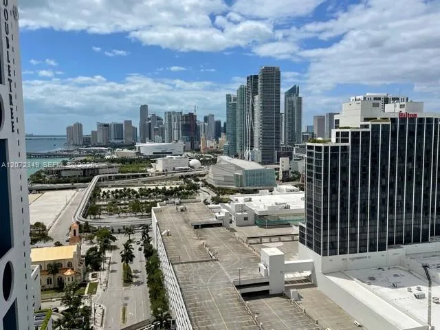 1750 Bayshore Dr #2908 Miami, FL 33132