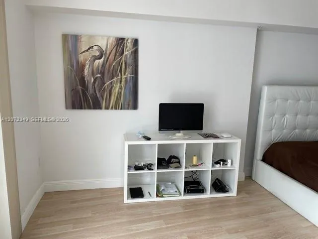 1750 Bayshore Dr #2908 Miami, FL 33132