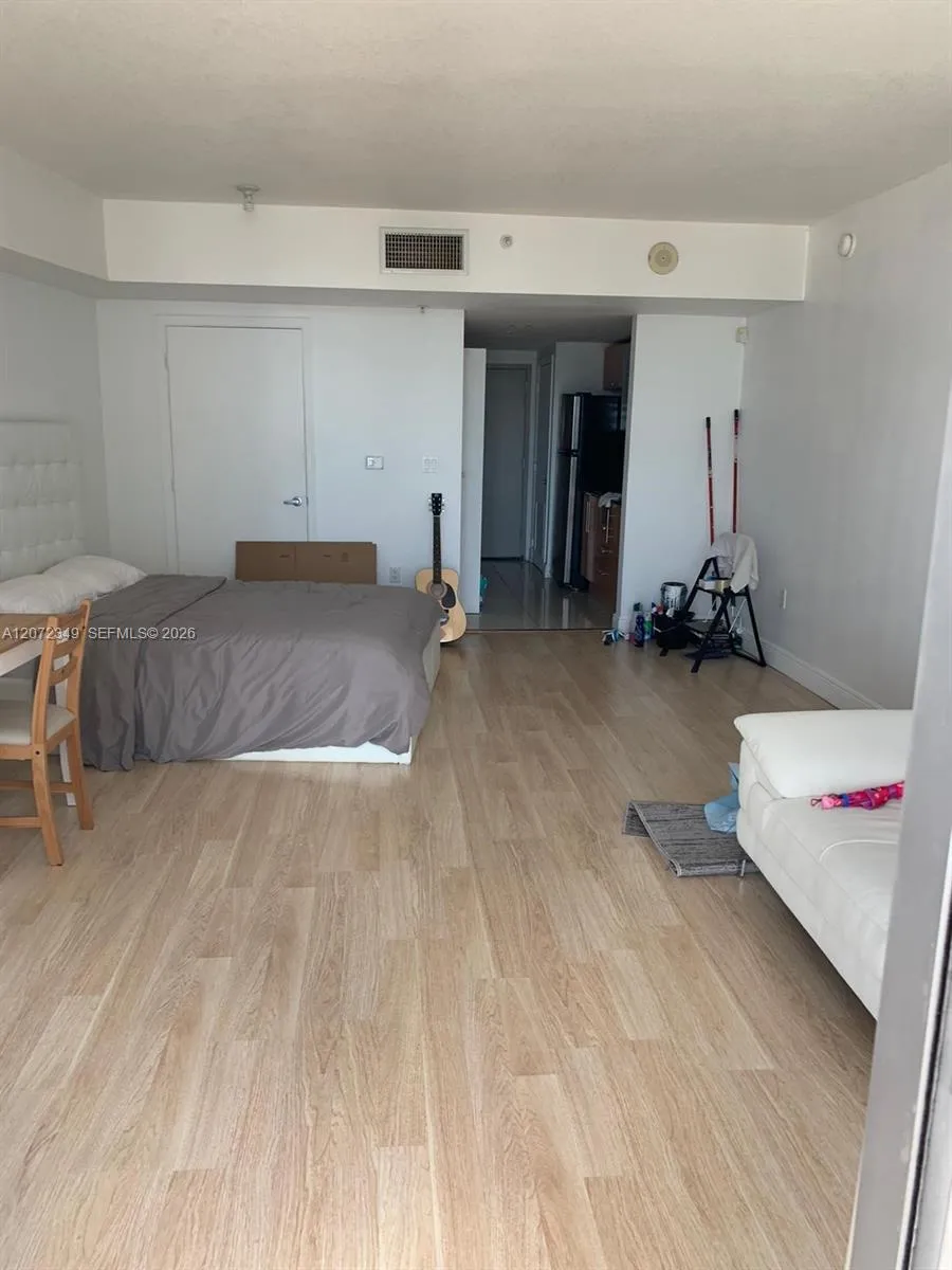 1750 Bayshore Dr #2908 Miami, FL 33132