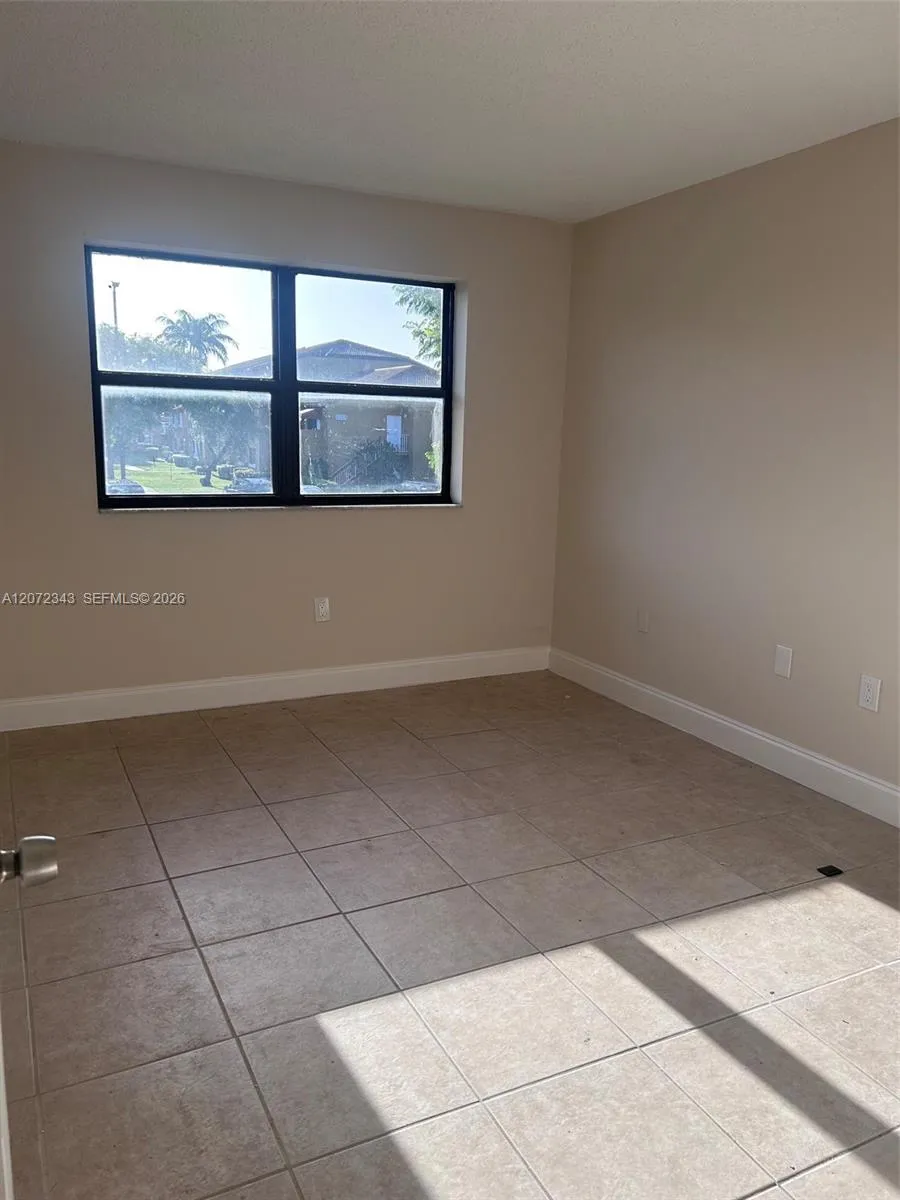 15630 SW 80th St #I-203 Miami, FL 33193