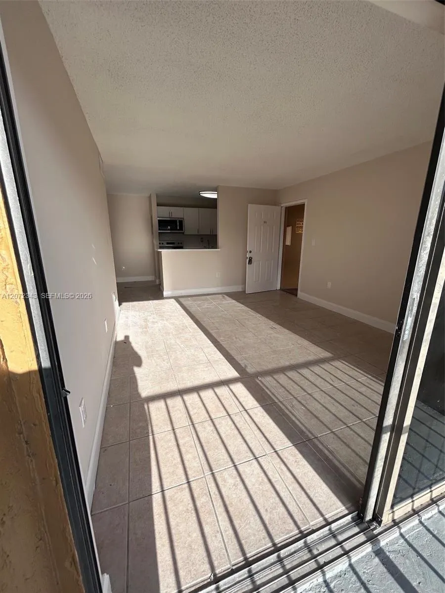 15630 SW 80th St #I-203 Miami, FL 33193