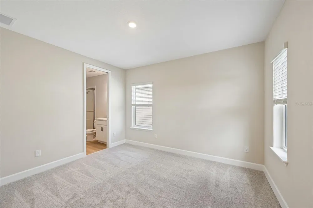 7057 FOXBORO WAY Nokomis, FL 34275
