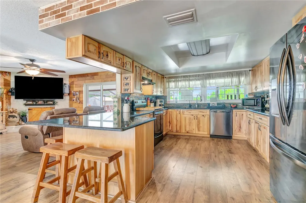 10710 BILL TUCKER ROAD Wimauma, FL 33598