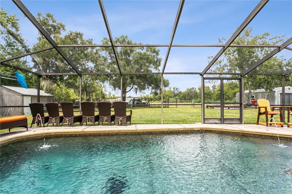 10710 BILL TUCKER ROAD Wimauma, FL 33598