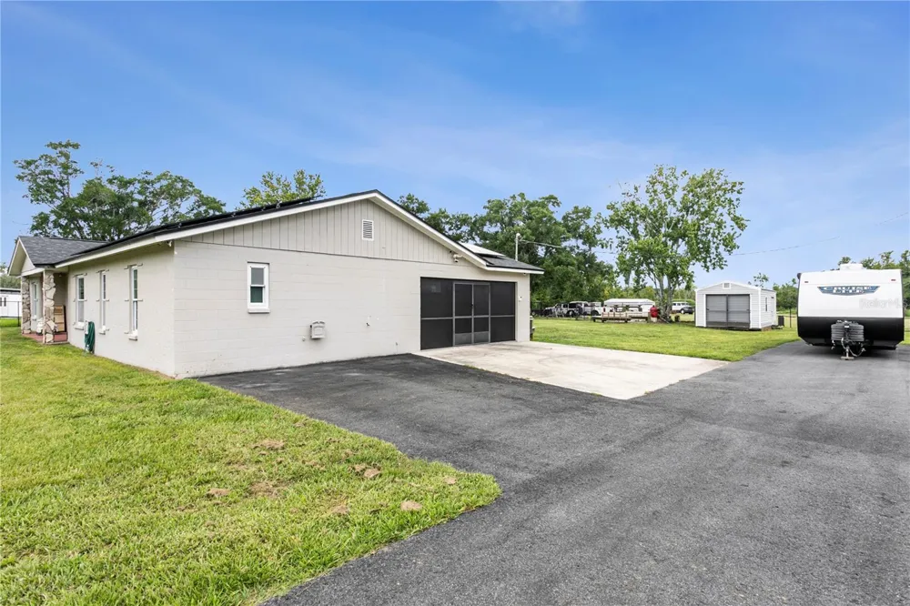 10710 BILL TUCKER ROAD Wimauma, FL 33598