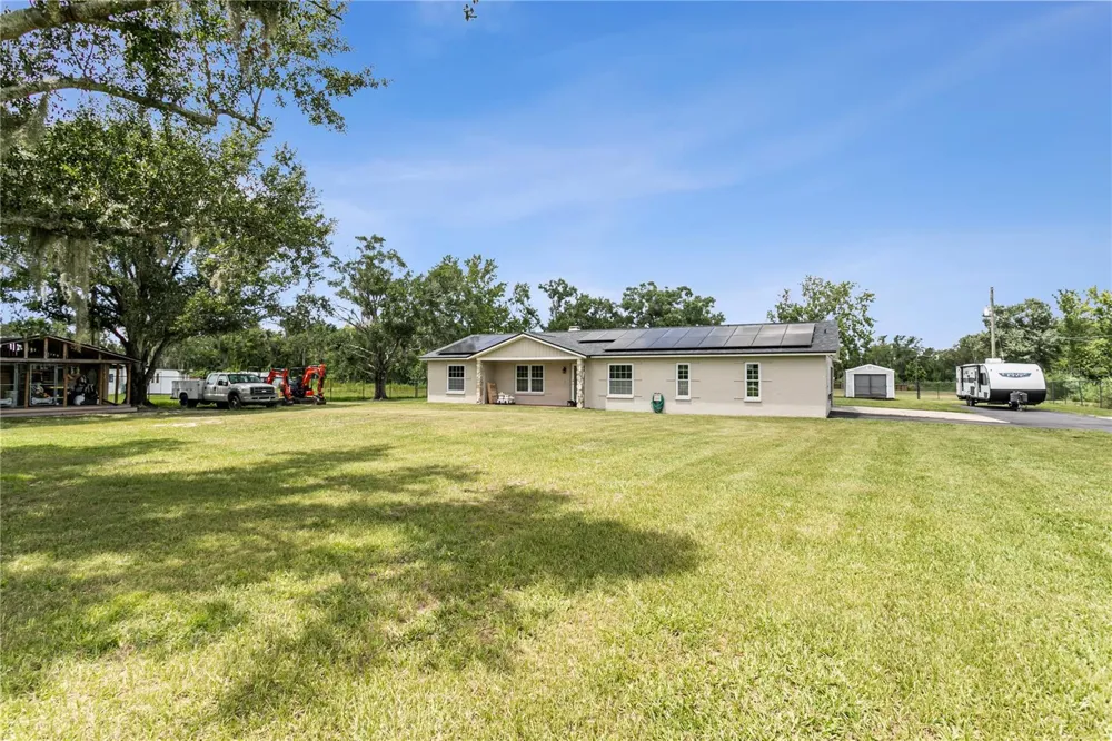 10710 BILL TUCKER ROAD Wimauma, FL 33598