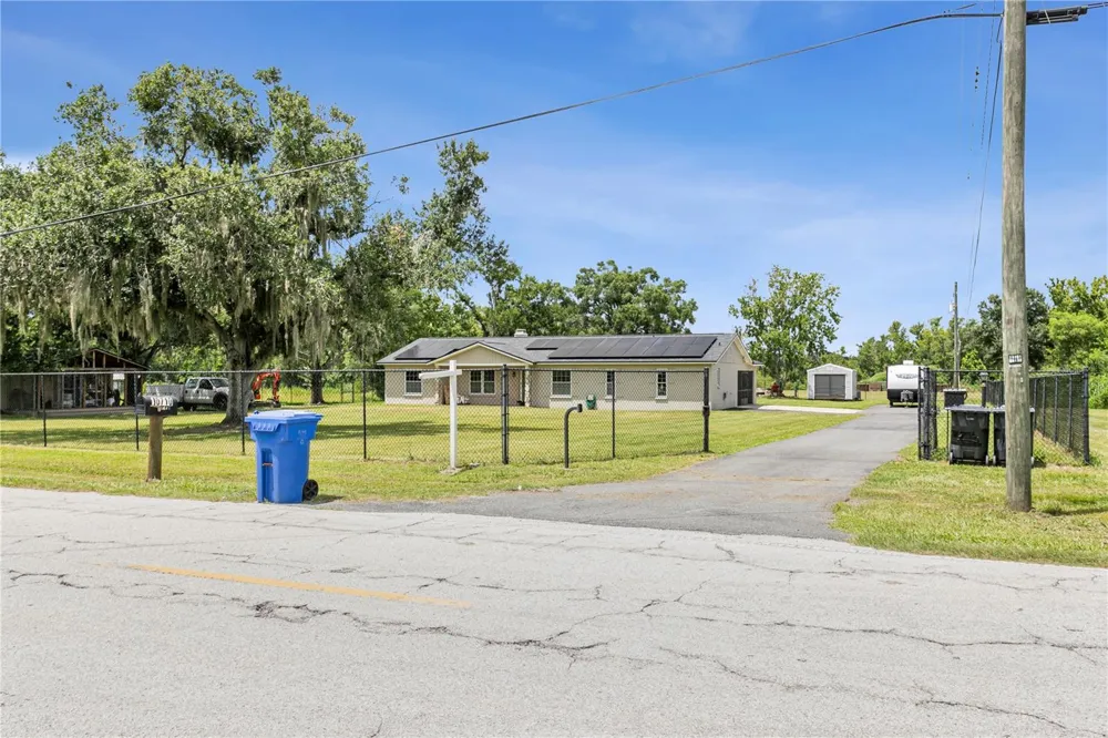 10710 BILL TUCKER ROAD Wimauma, FL 33598