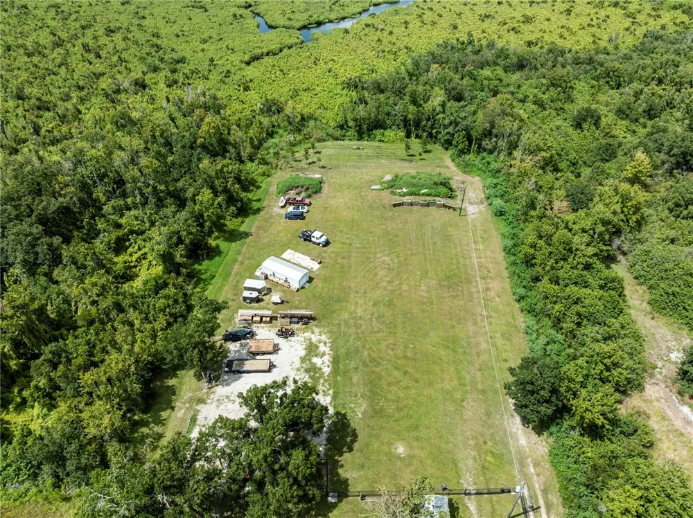 10710 BILL TUCKER ROAD Wimauma, FL 33598