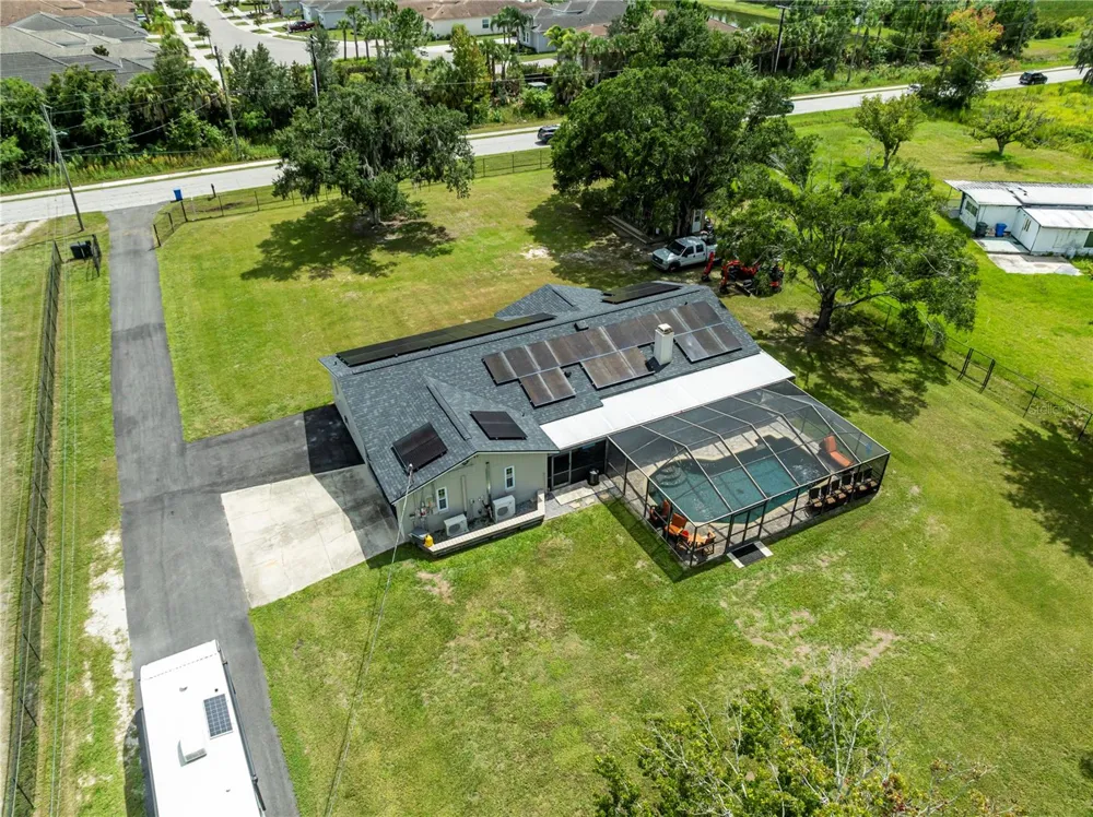 10710 BILL TUCKER ROAD Wimauma, FL 33598