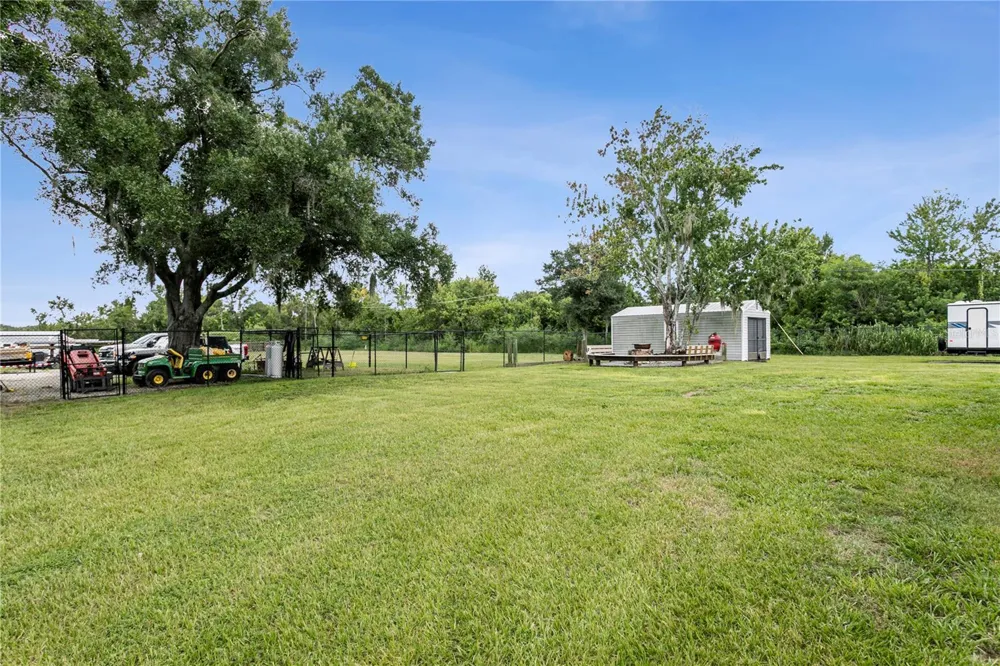 10710 BILL TUCKER ROAD Wimauma, FL 33598