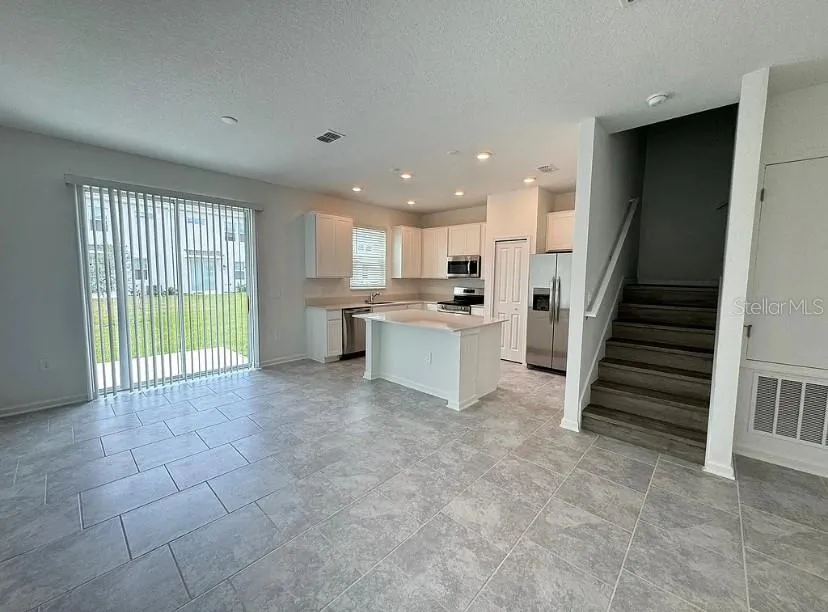 3174 LAURENT LOOP Davenport, FL 33837