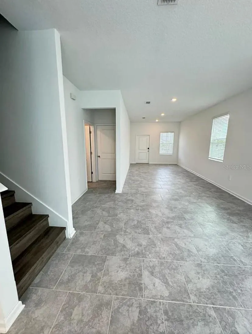 3174 LAURENT LOOP Davenport, FL 33837