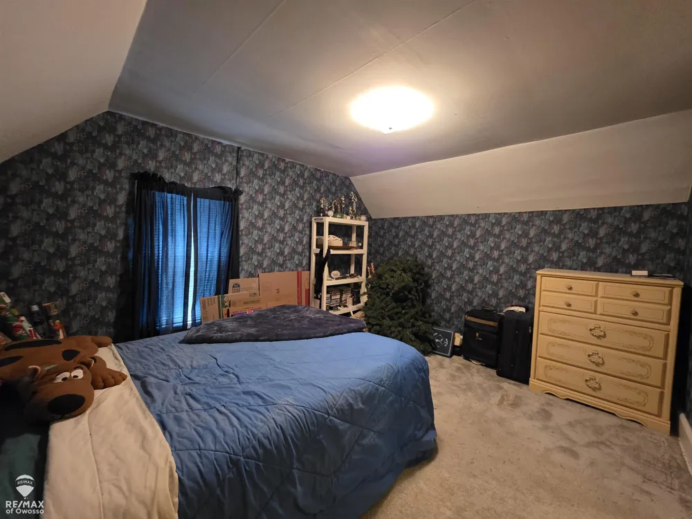 709 Lee Street Owosso City, MI 48867